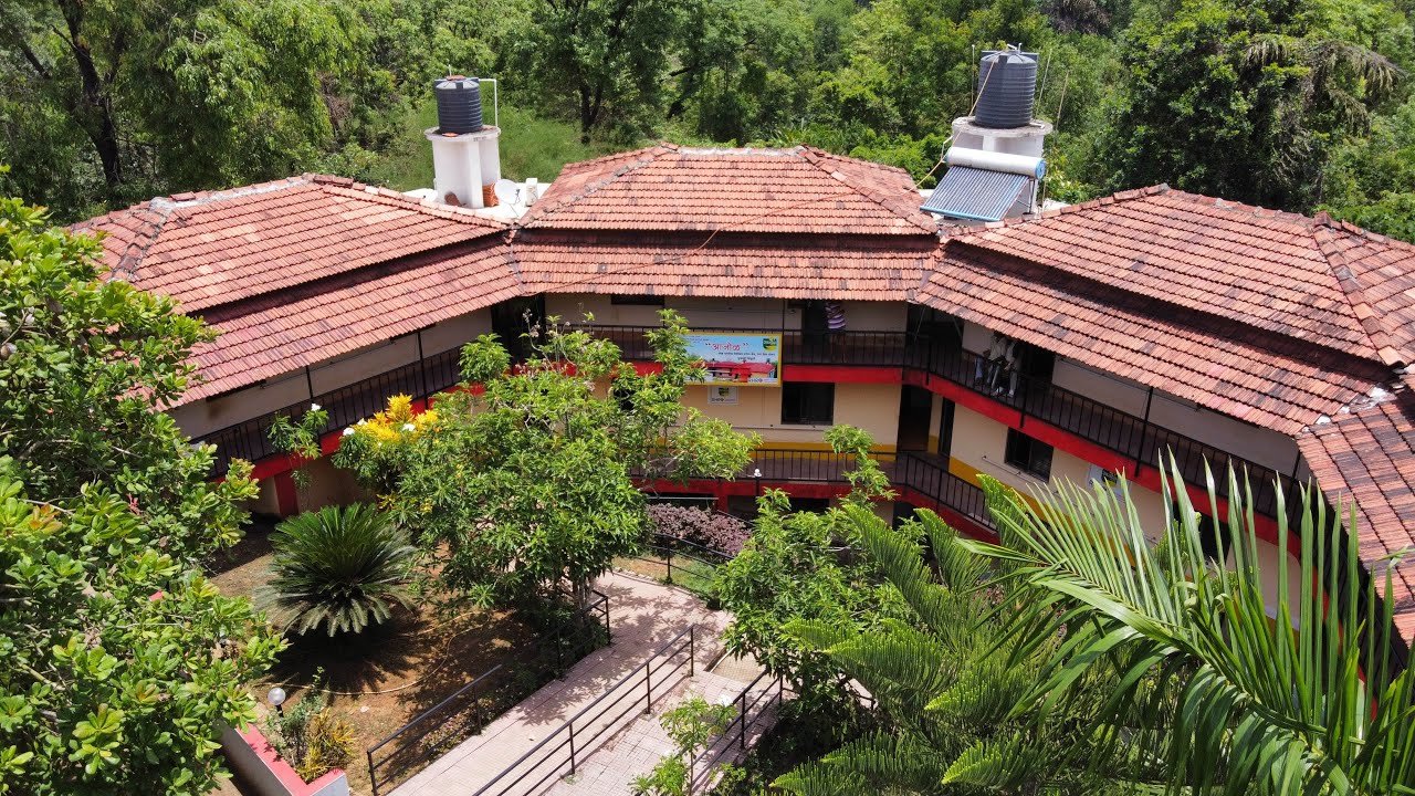 VIBRANT KUDAL10 FEATURES & INTRICATE DETAILS OF KUDAL