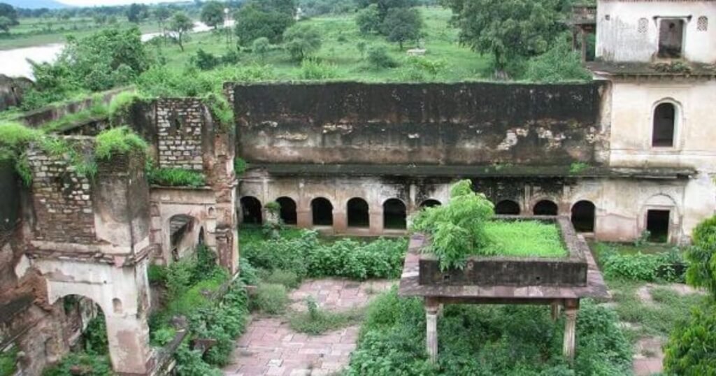 MAHADEVGAD FORT OF AMBOLI GHAT