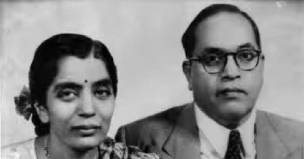 Dr Babasaheb Ambedkar with wife डॉ बाबासाहेब आंबेडकर आणि पत्नी 